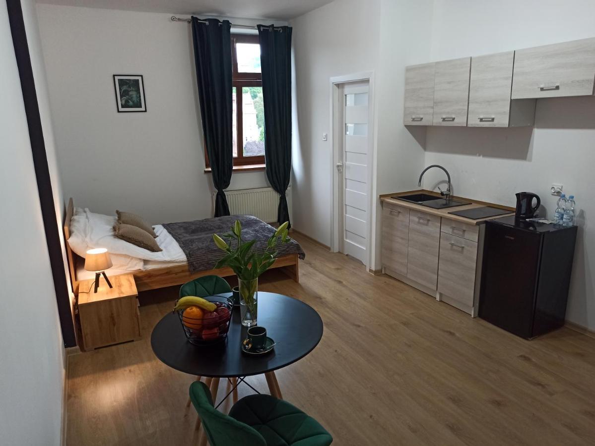 Cztery Katy W Rynku Apartment Walbrzych Exterior photo